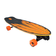 Lade das Bild in den Galerie-Viewer, SIXTY-SIX 31IN Surfskate Dual System Trucks Tiger butterfly
