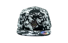 Lade das Bild in den Galerie-Viewer, SIXTY-SIX Black and white splash ink flat brim hat
